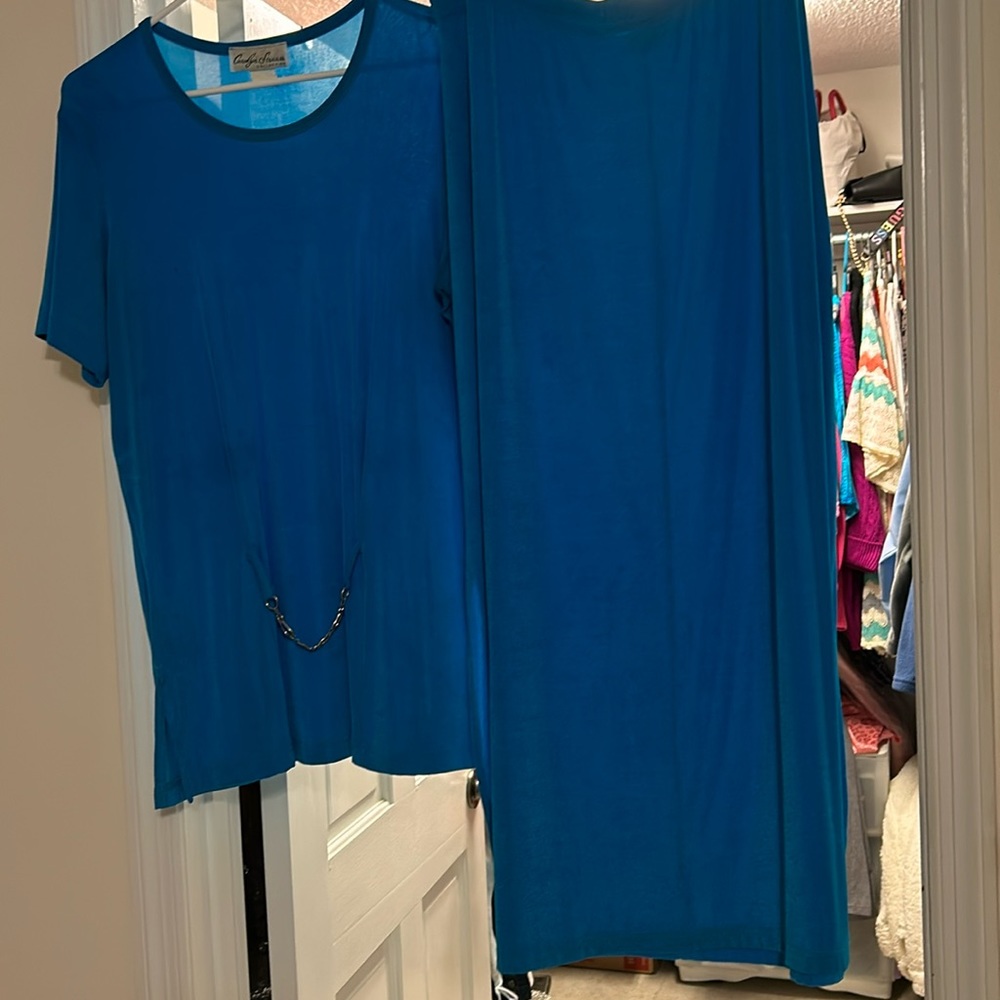 ❤️❤️ Beautiful skirt/top ❤️❤️ - FAIR CONDITION!
